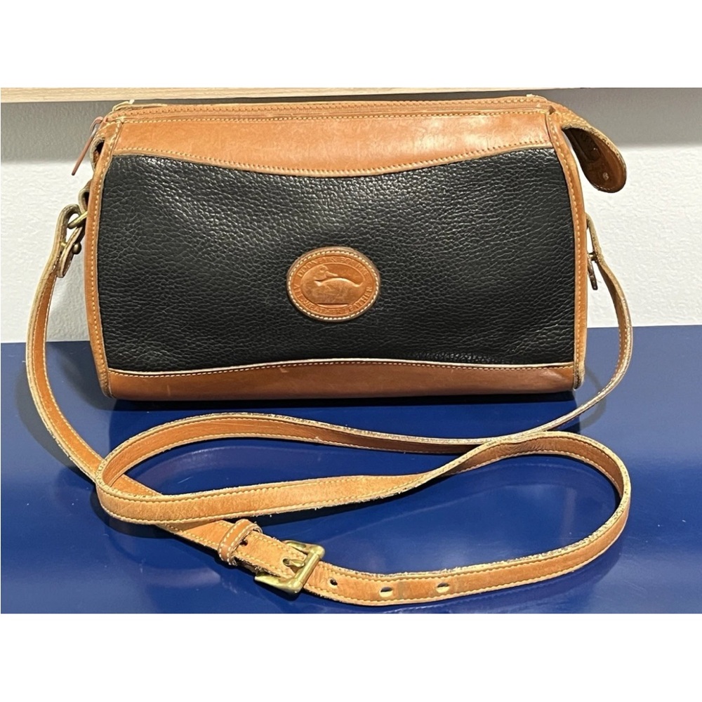 Dooney & Bourke Zip Top Bag Purse Black Tan All Weather Leather Vintage 00s Y2K